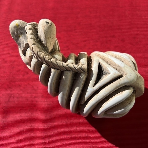 Vintage ARTESANIA RINCONADA Uruguay Art Pottery Collectible Zebra Figurine - Picture 5 of 6